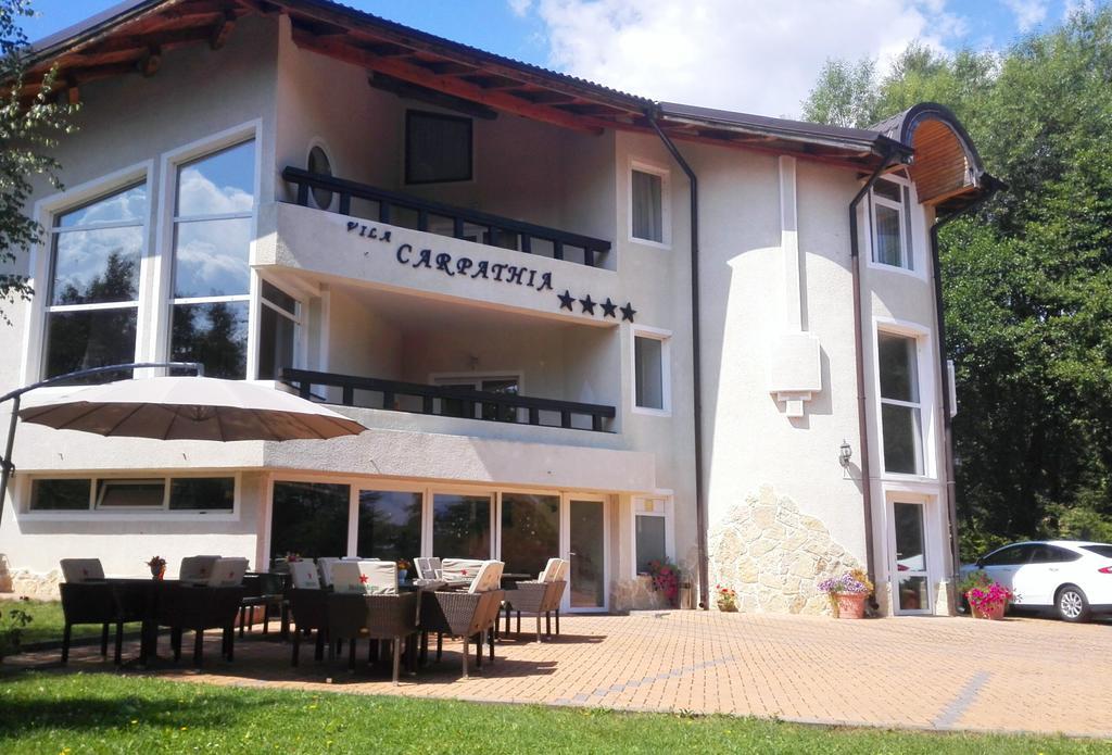 Vila Carpathia Bran  Luaran gambar