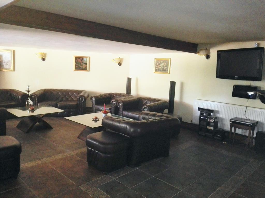 Vila Carpathia Bran  Luaran gambar