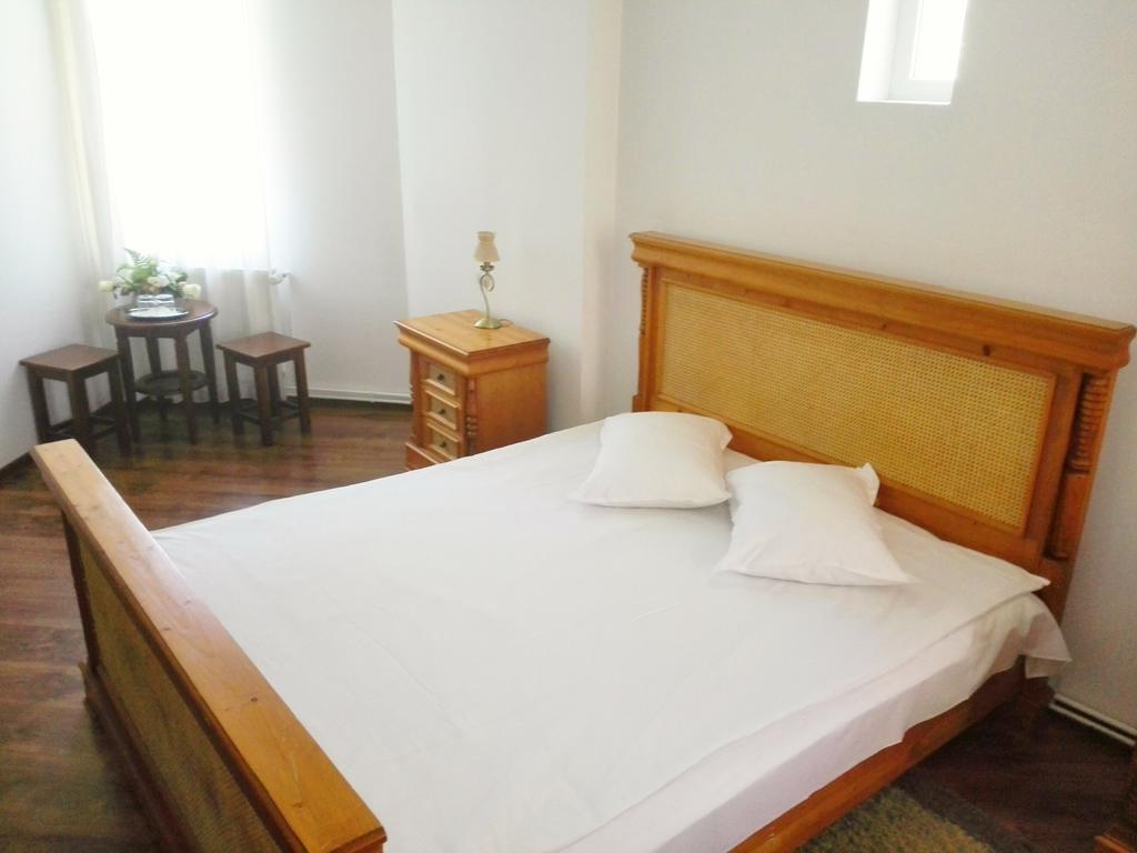 Vila Carpathia Bran  Luaran gambar